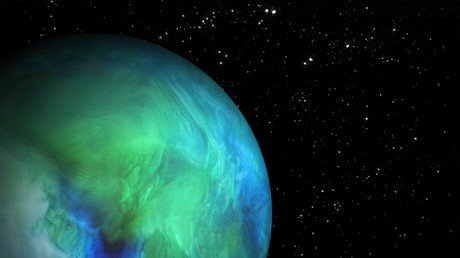 كوكب شبيه بالأرض (وفي الحقيقة ما هو إلا خلطة من الماء والقشطة وملونات غذائية وملح وبقدونس وباكنغ باودر)