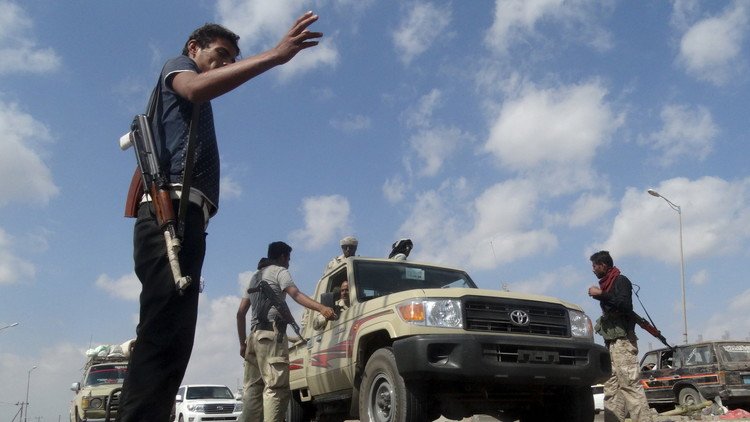 "القاعدة" ينسحب من زنجبار وجعار جنوب اليمن