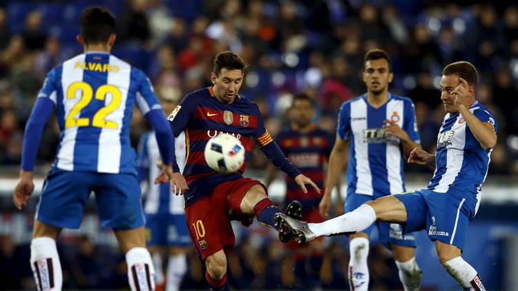 تشكيلة "ديربي كاتالونيا" بين برشلونة وإسبانيول