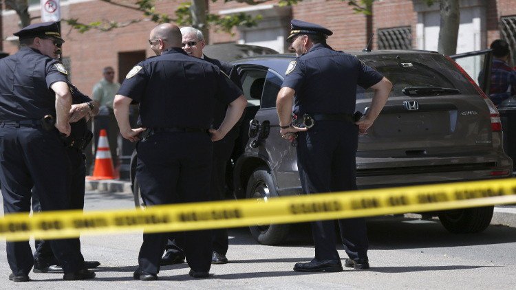 عملية طعن تسفر عن مقتل شخصين والمشتبه به في بوسطن