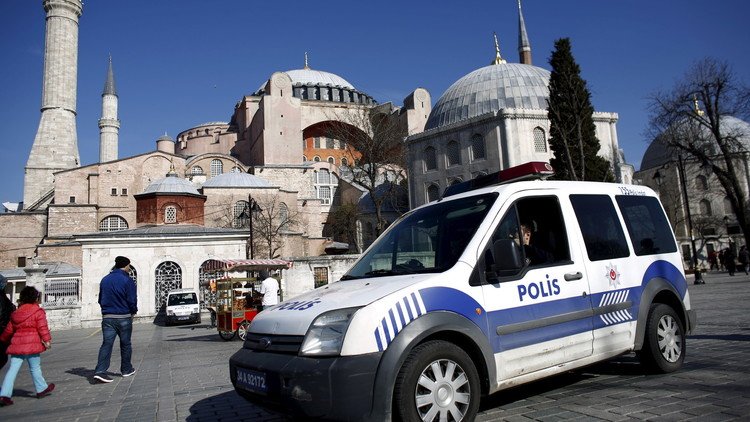 مقتل 4 أشخاص بإنفجارقرب ديار بكر بتركيا