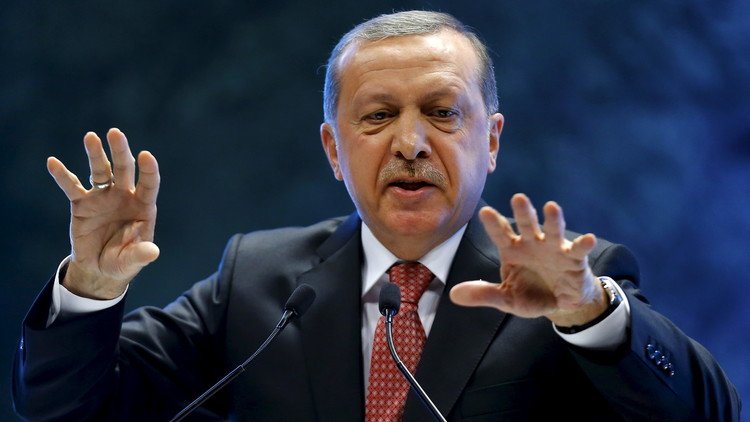 أردوغان للغرب: اهتموا بالسوريين كما بالمثليين