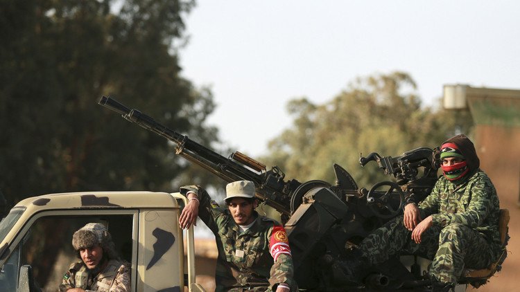 مقتل 4 من القوات الليبية باشتباكات مع 