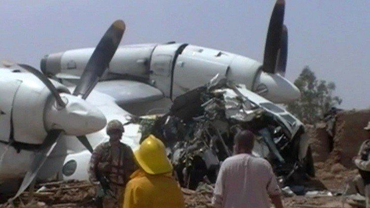 مصرع 9 أشخاص بتحطم طائرة أذربيجانية بأفغانستان