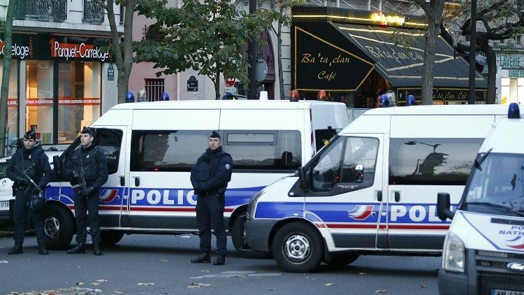 المخابرات الفرنسية: داعش يخطط لسلسلة هجمات في فرنسا