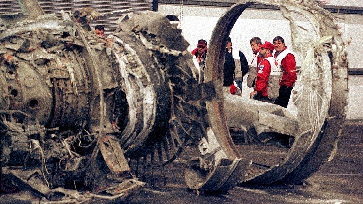 من أسقط البوينغ المصرية فوق الأطلسي؟