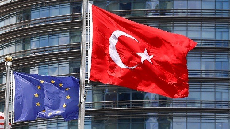 كاميرون: طريق تركيا إلى أوروبا طويل