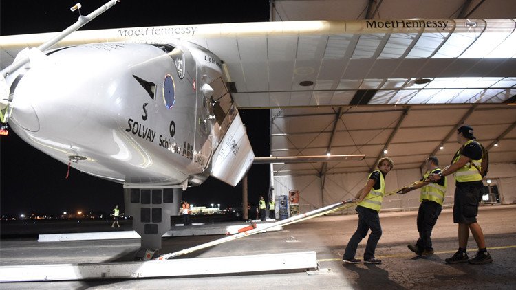 طائرة Solar Impulse 2 تهبط بولاية بنسلفانيا