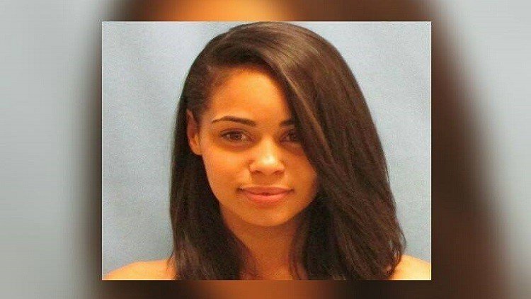  "المجرمة الجذابة" (صور)