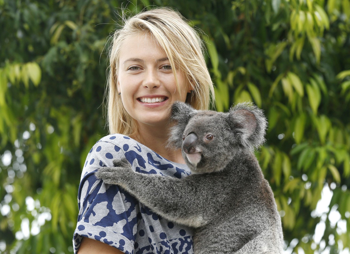 ماريا شارابوفا - لاعبة تنس روسية (ولدت عام 1987)