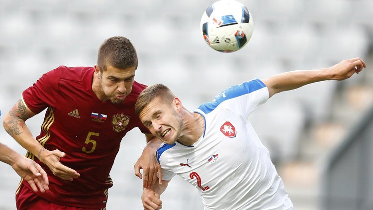 روسيا تخسر من التشيك وديا بهدف قاتل (فيديو)