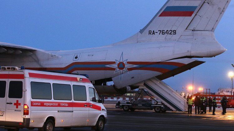 طائرة روسية تنقل طفلة سورية إلى موسكو للعلاج (فيديو)