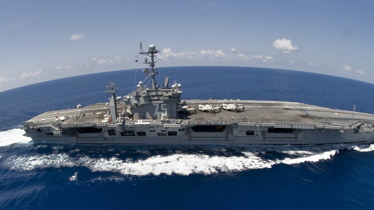 واشنطن توجه أول ضربة لهدف في الشرق الأوسط من حاملة طائرات منذ 2003