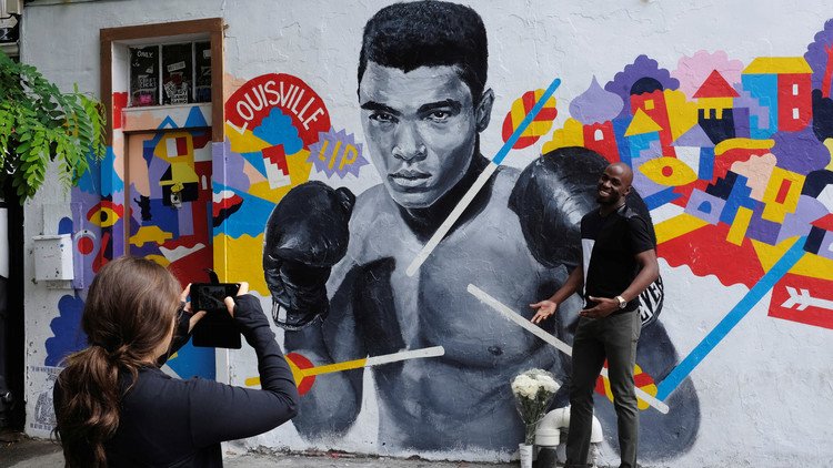 الكشف عن سبب وفاة أسطورة الملاكمة محمد علي