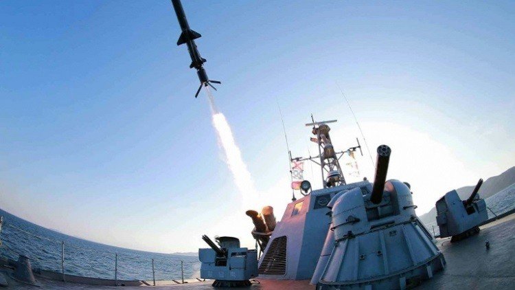 الكوريتان تصممان الصواريخ بتكنولوجيا روسية
