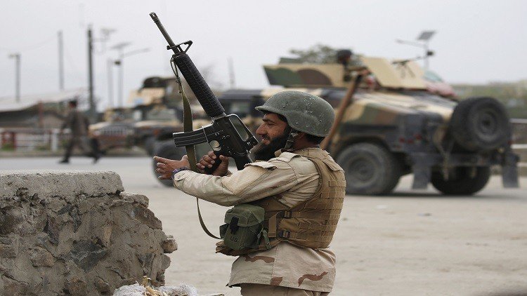 مقتل 17 شخصا في هجومين مسلحين في أفغانستان