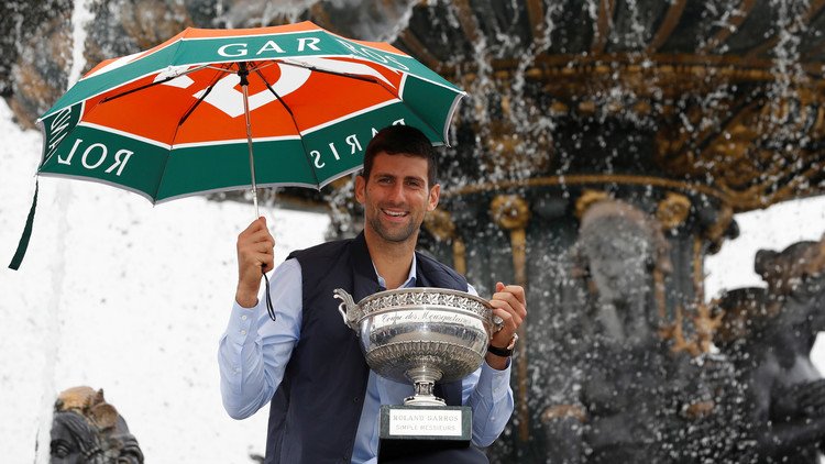 دجوكوفيتش في الصدارة وتييم يدخل نادي العشرة الكبار