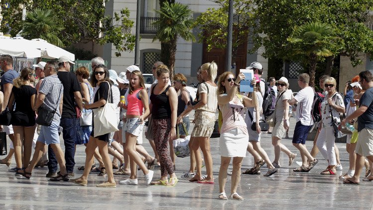 الشواطئ الإسبانية عوضا عن التركية والمصرية