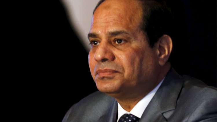 السيسي يرأف بحال المصريين في رمضان