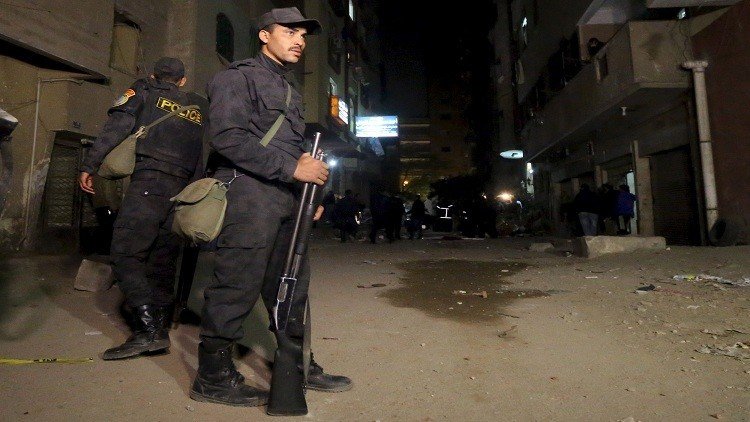 مصرع انتحاري حاول سرقة بنك في مصر