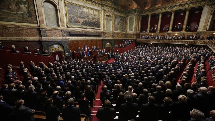 مجلس الشيوخ الفرنسي يبحث مشروع قانون العمل 