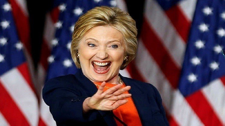 كلينتون تفوز بالجولة الأخيرة من الانتخابات التمهيدية