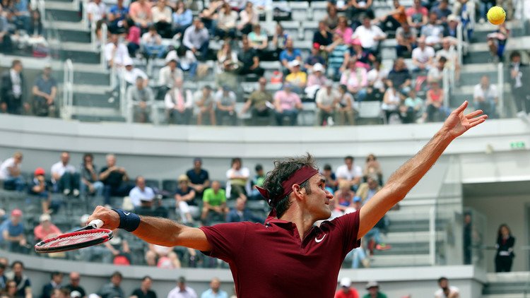 فيدرر يواجه التونسي الجزيري في بطولة هالة للتنس