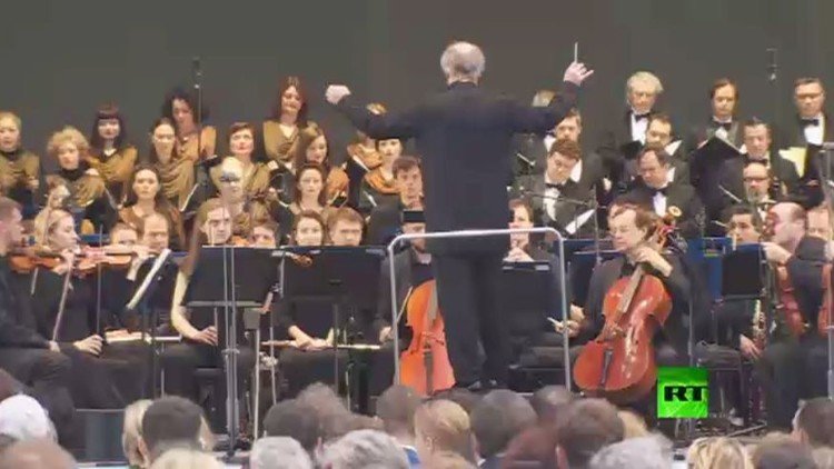  أوركسترا مسرح ماريينسكي الشهير تعزف مؤلفات الملحن الروسي الأسطورة سيرغي بروكوفييف 