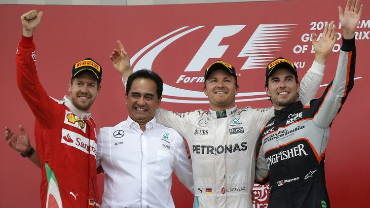 روزبرغ بطلا لأول سباق في أذربيجان .. (فيديو)