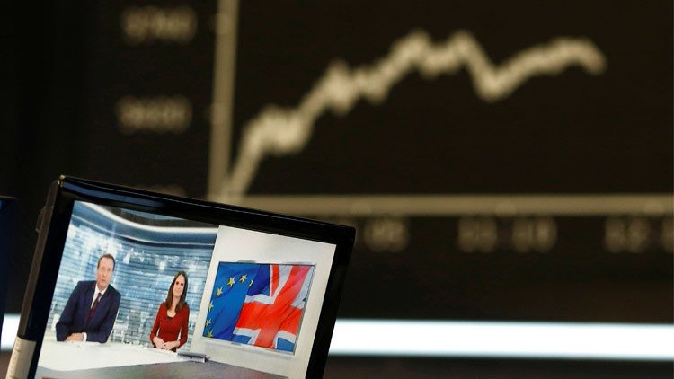 مدفيديف: "Brexit" شأن داخلي لبريطانيا لكنه يؤثر على الاقتصاد العالمي