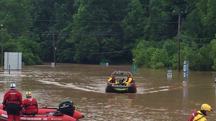 مصرع 18 شخصا في فيضانات شرق الولايات المتحدة