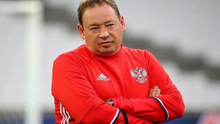 رسميا.. سلوتسكي يقرر الرحيل عن المنتخب الروسي !