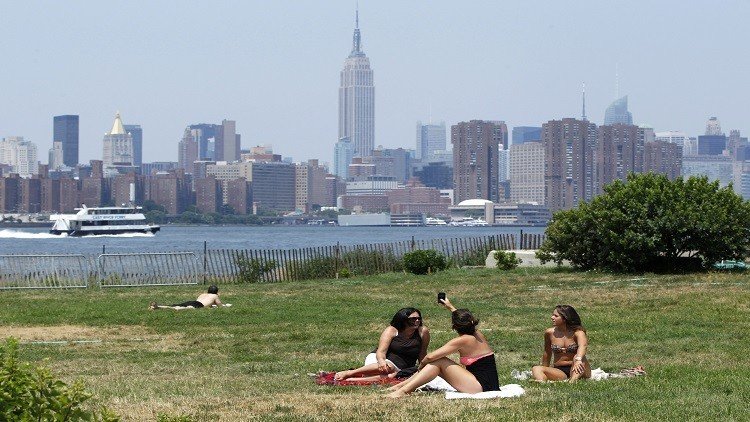 الحر يهدد حياة الآلاف في نيويورك