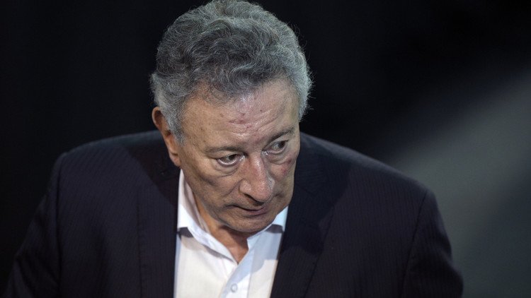 رئيس الاتحاد الأرجنتيني يستقيل من منصبه