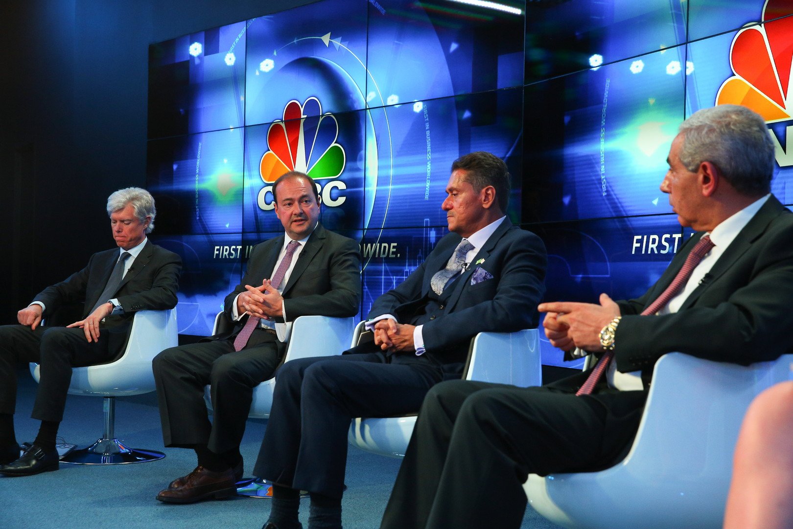 مناظرة تلفزيونية بعنوان "الأعمال في الشرق الأوسط – نظرة عقلانية"