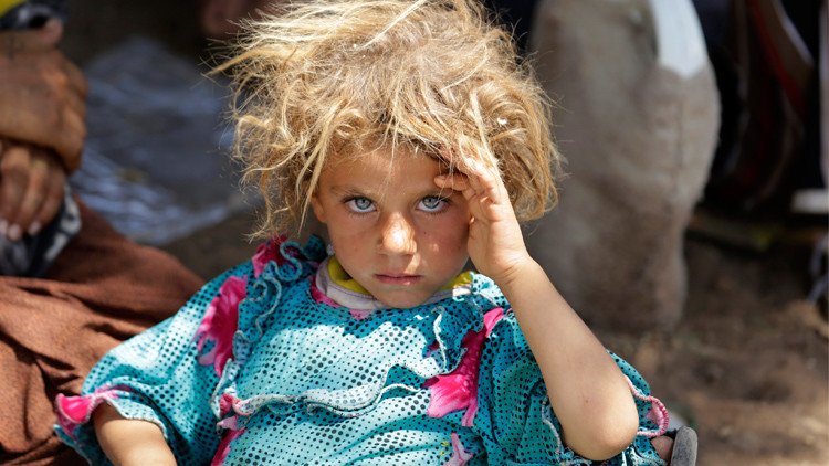 الإيزيديون في العراق وسوريا يطلبون النجاة من 