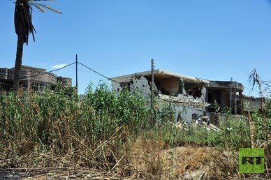 بيت متضرر من المعارك