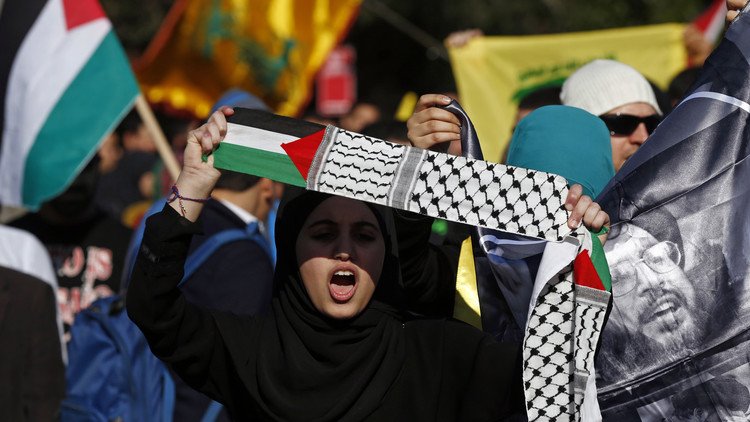 إيران تحيي يوم القدس وتجدد تهديد إسرائيل