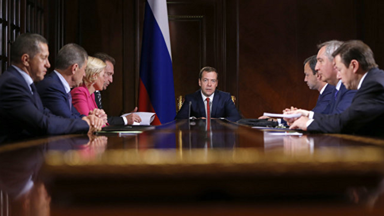 الحكومة الروسية توافق على تجميد ميزانية الانفاق