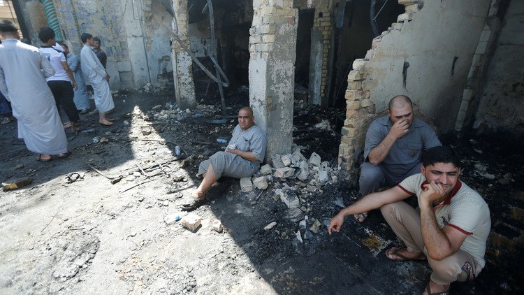 8 قتلى في بغداد وارتفاع حصيلة تفجير بلد إلى 40