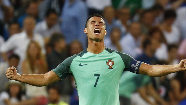 لاعب مدريد يكشف للفرنسيين سر إيقاف رونالدو 