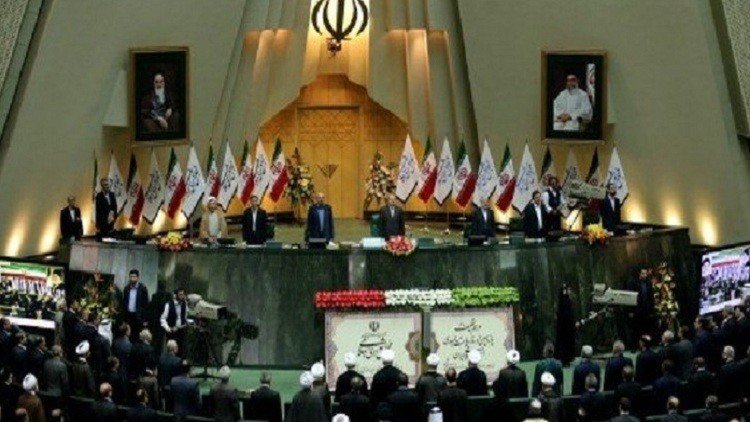 محاكمة 3 غربيين ولبناني في طهران بتهمة التجسس