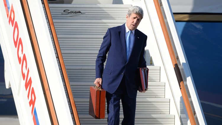 كيري في موسكو لبحث سوريا وأوكرانيا (فيديو)