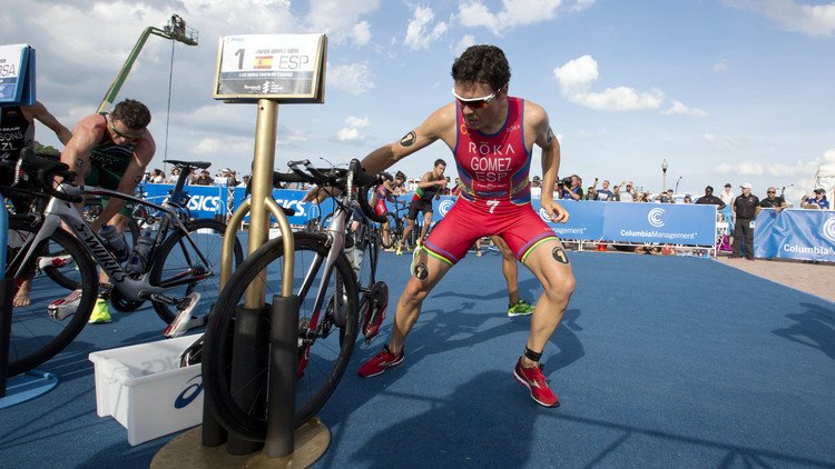 حادث يحرم بطل العالم في الثلاثي من أولمبياد ريو