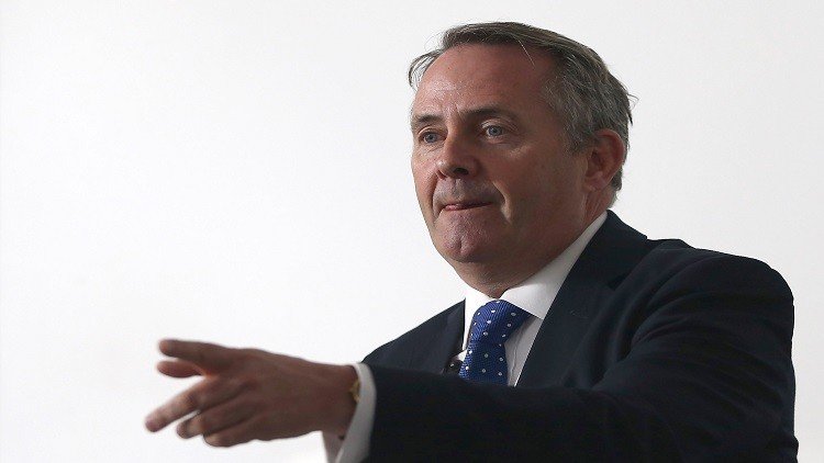 بريطانيا تبدأ محادثات تجارية مع كندا