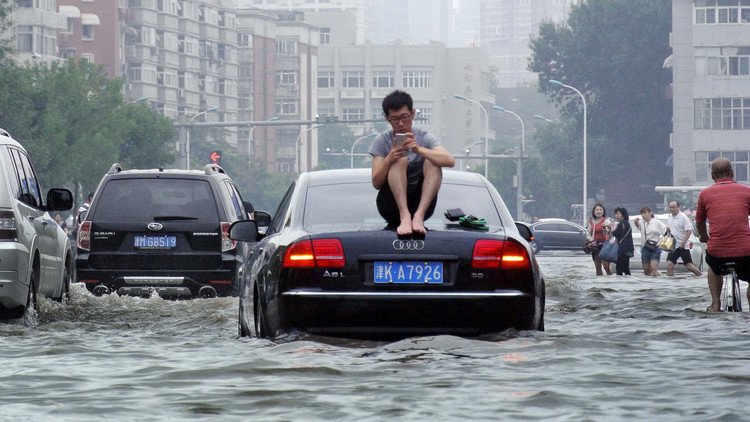 الفيضانات تقتل 114 في الصين