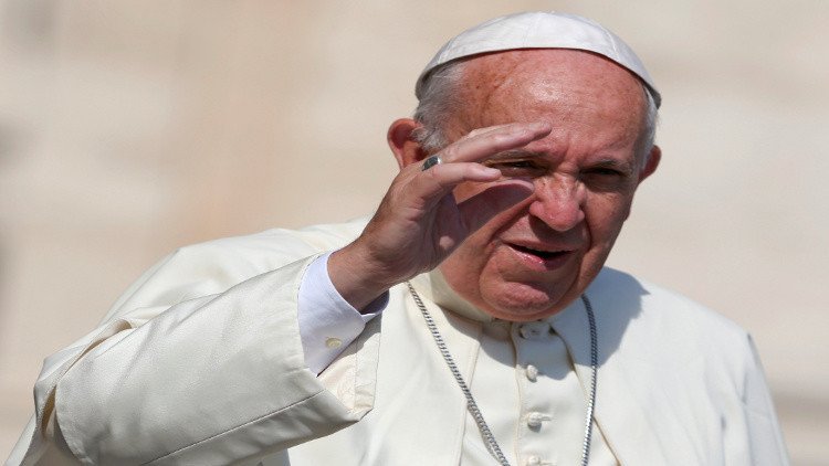 البابا فرنسيس: العالم يعيش حربا لكنها ليست دينية