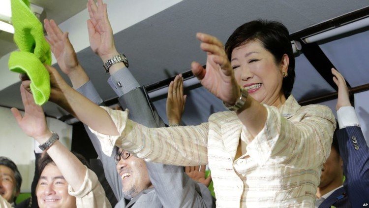 حاكمة طوكيو الجديدة تتحدث العربية!