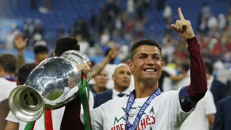 رونالدو وبايل وغريزمان يتنافسون على لقب أفضل لاعب أوروبي