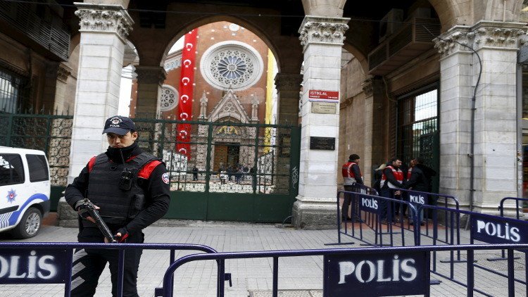 الأمن التركي يعتقل 43 أجنبيا يشتبه في انتمائهم لـ